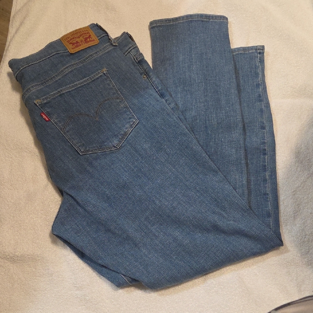 Levi’s 311 Shaping Skinny Jeans Women SLevi's Medium Blue Vintage Straight Jeans